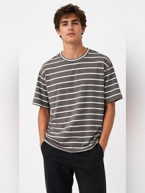 BANANA REPUBLIC ‘Authentic Tee’ 100% Supima Cotton Beige White Stripe Unisex XL
